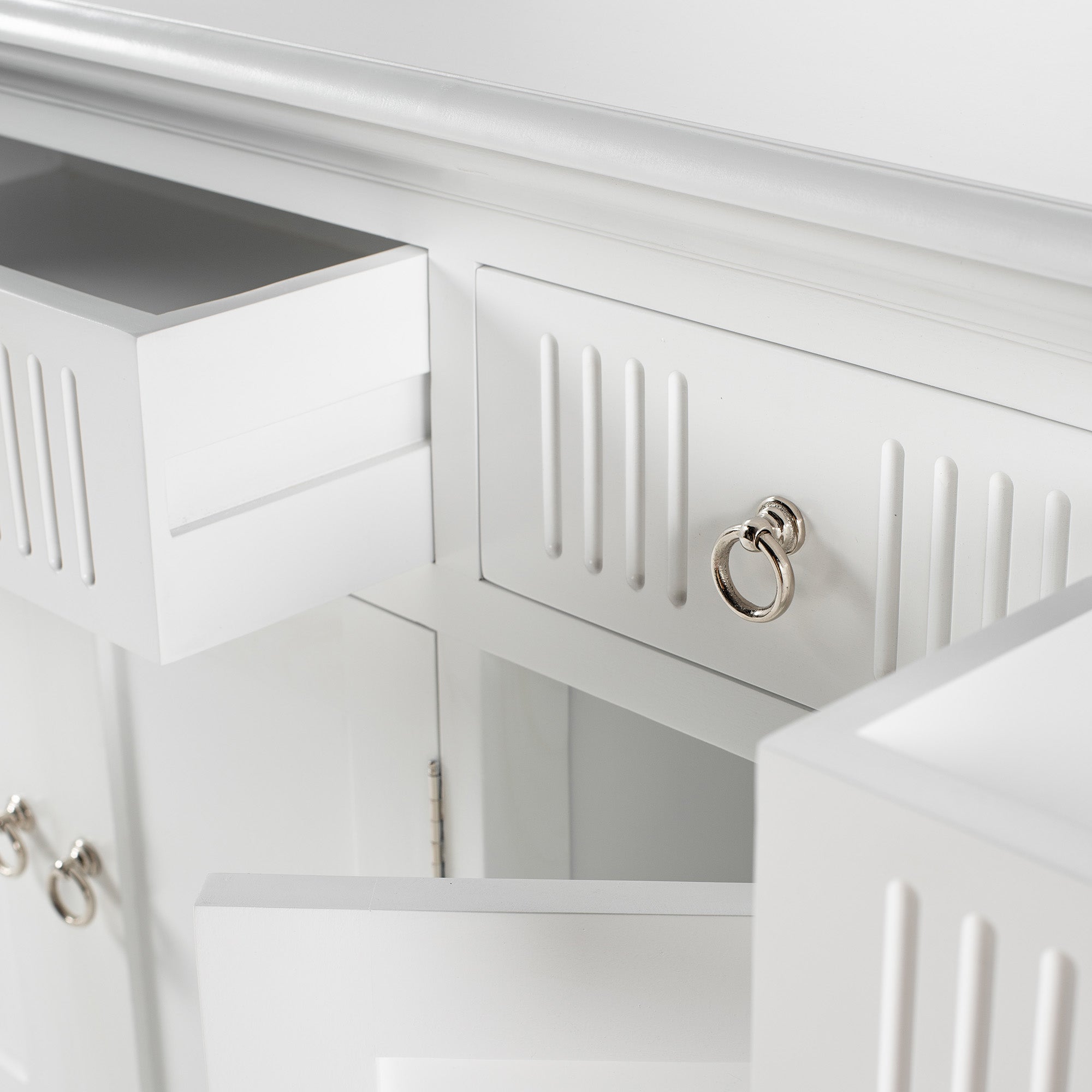 Skansen Buffet with 5 Doors